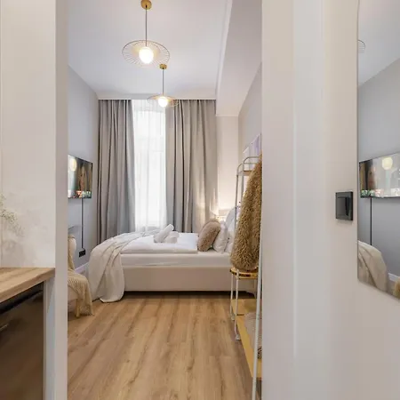Bast 143 Apartamenty Top Location , Off Piotrkowska , Stajnia Jednorozca , Winda , Parking Na Terenie Bezplatny , Orientarium , Hopa Lupa , Atlas Arena , Wytwornia , Ec1 Lodz  Exterior photo