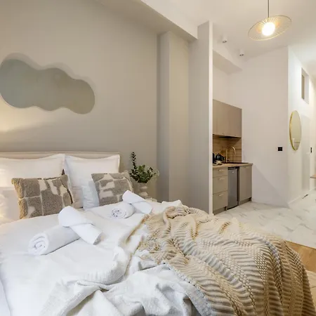 Bast 143 Apartamenty Top Location , Off Piotrkowska , Stajnia Jednorozca , Winda , Parking Na Terenie Bezplatny , Orientarium , Hopa Lupa , Atlas Arena , Wytwornia , Ec1 Lodz  Exterior photo