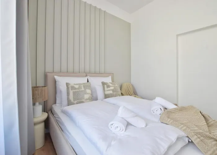 Bast 143 Apartamenty Top Location , Off Piotrkowska , Stajnia Jednorozca , Winda , Parking Na Terenie Bezplatny , Orientarium , Hopa Lupa , Atlas Arena , Wytwornia , Ec1