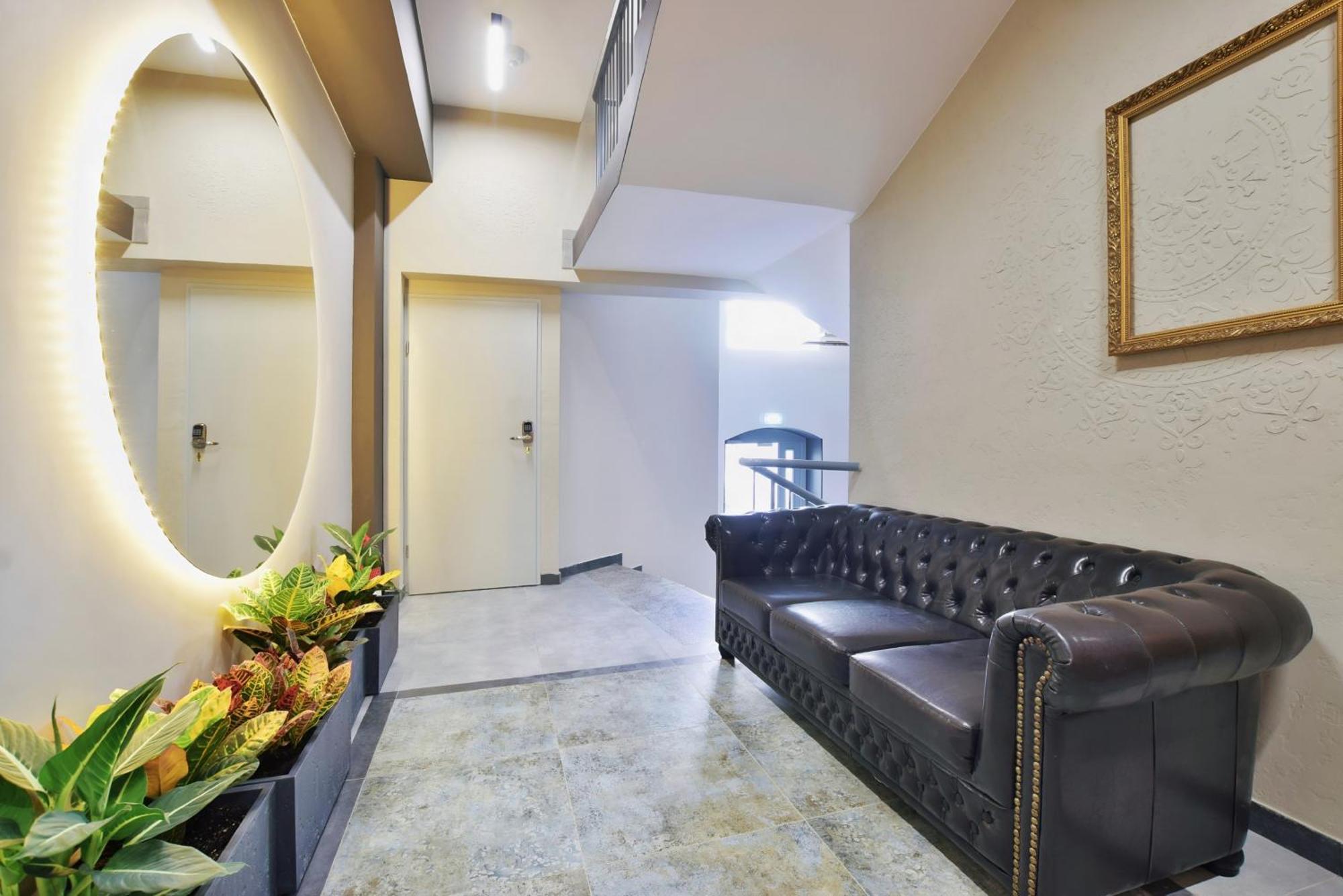 Apartment Bast 143 Location , Off Piotrkowska , Stajnia Jednorozca , Winda , Parking Na Terenie Bezplatny , Orientarium , Hopa Lupa , Atlas Arena , Wytwornia , Ec1 *