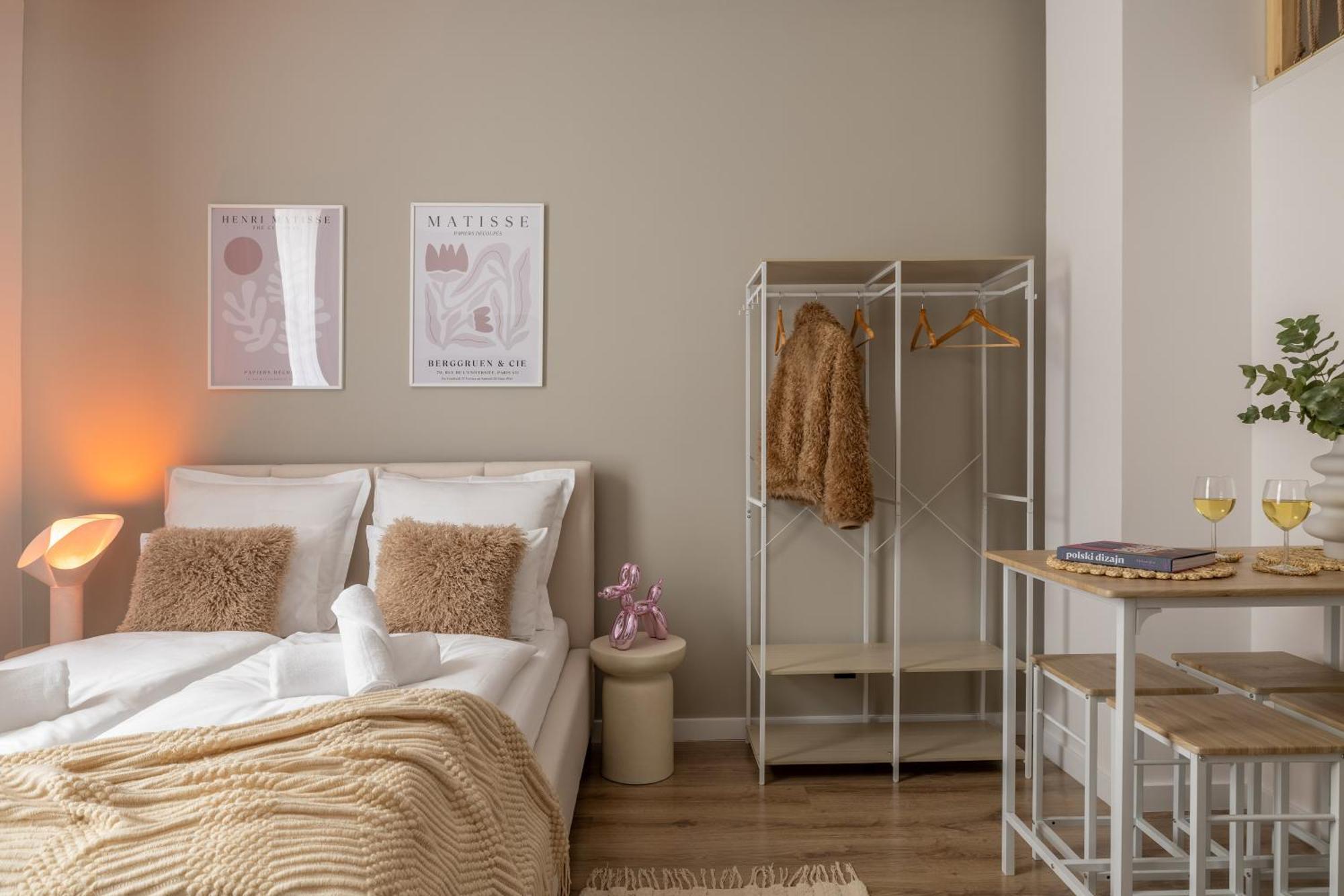 Bast 143 Location , Off Piotrkowska , Stajnia Jednorozca , Winda , Parking Na Terenie Bezplatny , Orientarium , Hopa Lupa , Atlas Arena , Wytwornia , Ec1 Apartment Lodz (Lodz)