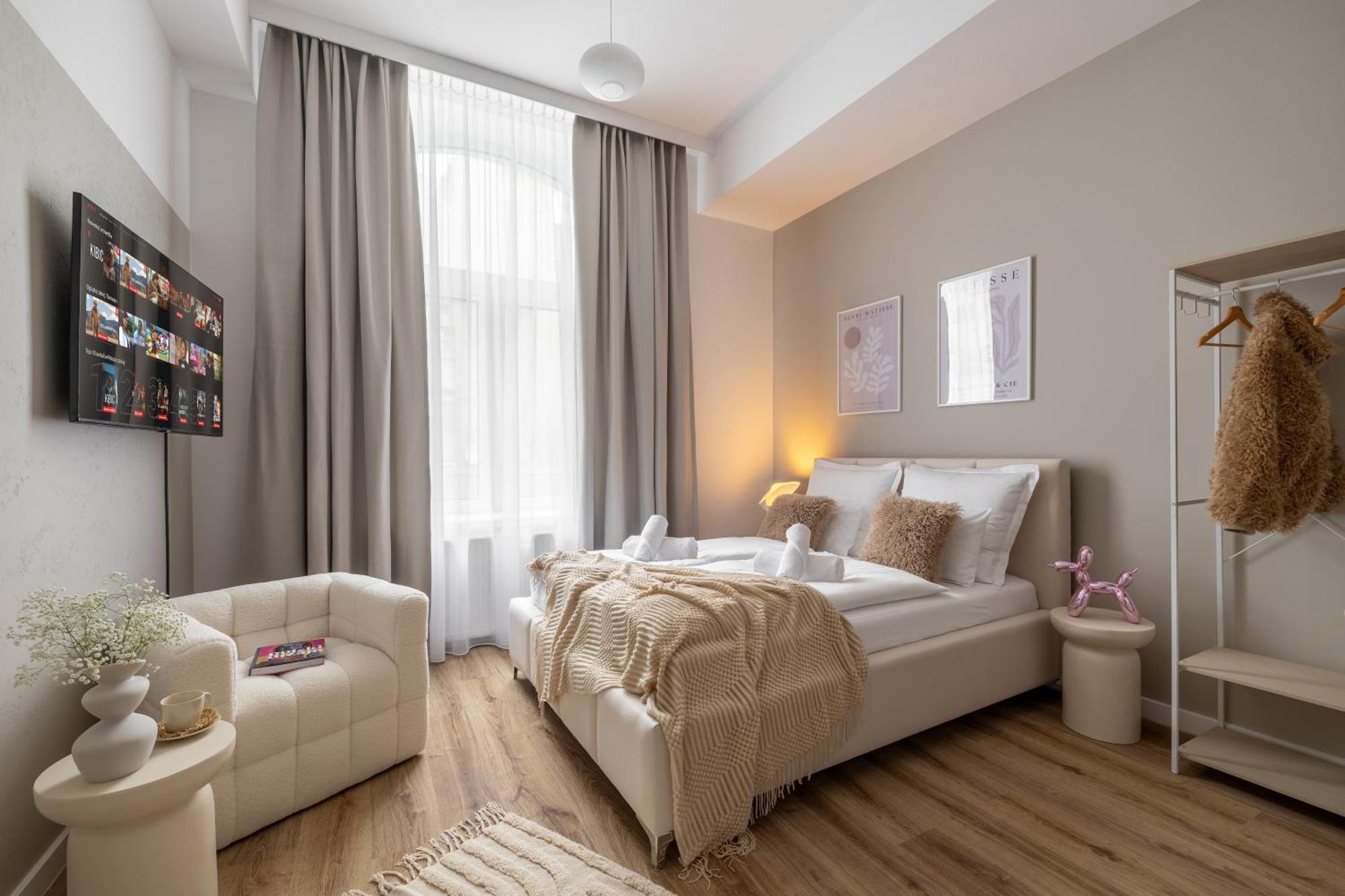 Bast 143 Location , Off Piotrkowska , Stajnia Jednorozca , Winda , Parking Na Terenie Bezplatny , Orientarium , Hopa Lupa , Atlas Arena , Wytwornia , Ec1 Apartment *